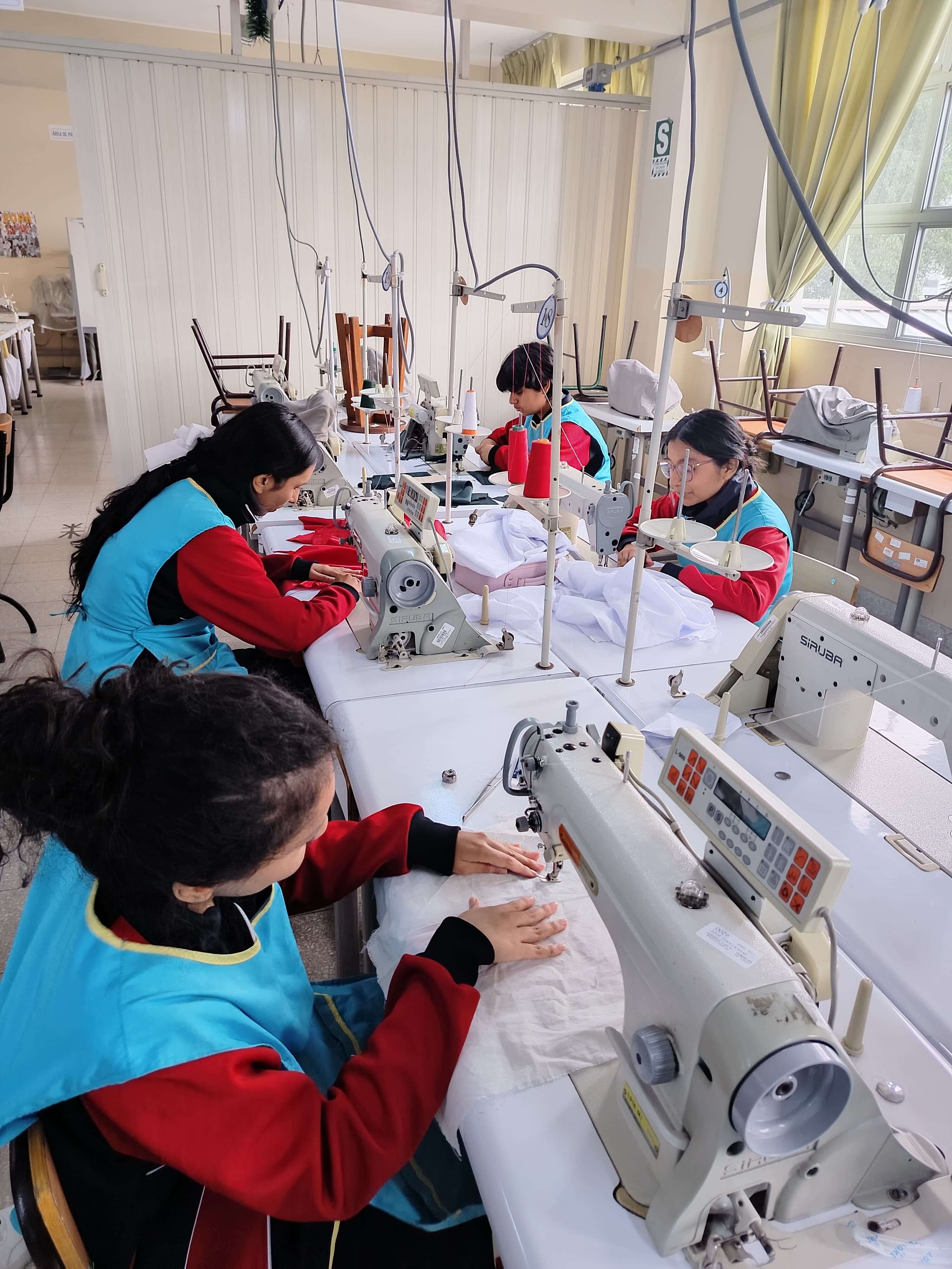 Confecciones - Formación Técnica SFT, I.E. Juana Alarco de Dammert